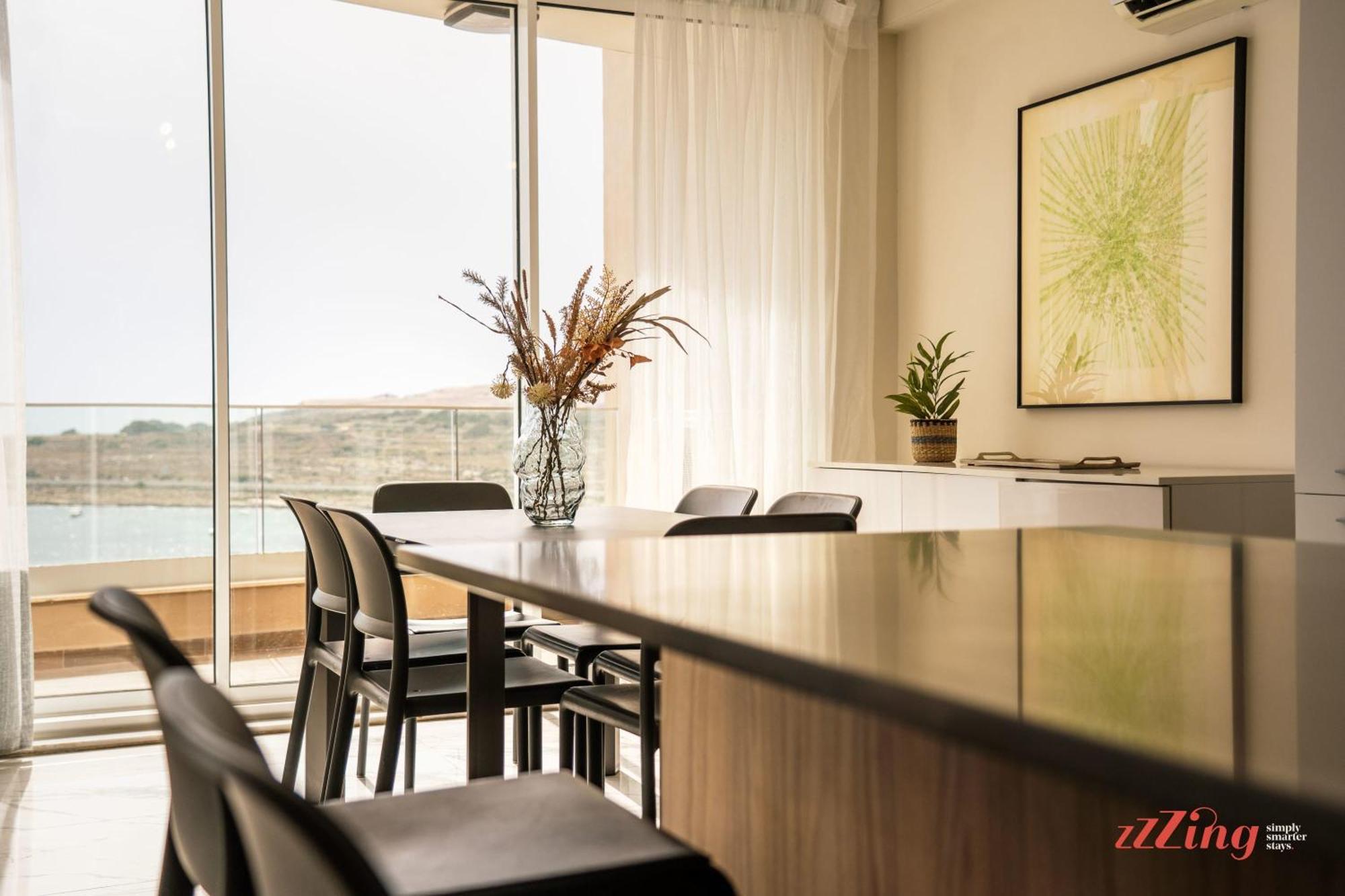 Mediterranean Living Right By The Sea Apartment St. Paul's Bay